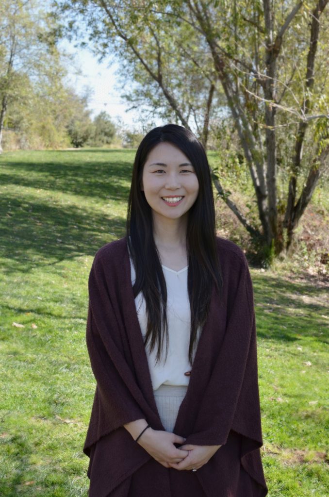 An image of Soo Jin, a therapist in Los Angeles, CA at Yellow Chair. If you are a highly sensitive person, Soo Jin can help you in therapy for empaths in Los Angeles, CA. 91006 | 90071