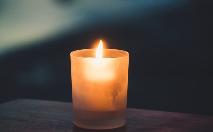 Image of a candle burning. This image could depict taking a moment to rest and relax, just as a burnout therapist in Los Angeles, CA would recommend for work stress management. Get connected to start burnout treatment inLos Angeles, CA today. (90404, 90503, 91006).