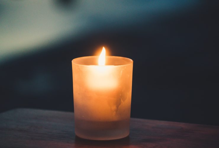 Image of a candle burning. This image could depict taking a moment to rest and relax, just as a burnout therapist in Los Angeles, CA would recommend for work stress management. Get connected to start burnout treatment inLos Angeles, CA today. (90404, 90503, 91006).