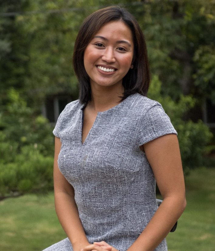 Asian American therapist in Burbank