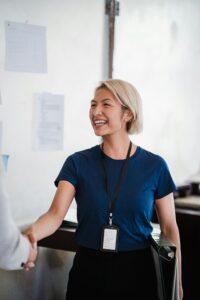 A woman smiles while shaking the hand of a person. Learn more about how a burnout therapist in Los Angeles, CA can offer remote support with online anxiety treatment in California. Search for EMDR for anxiety in Los Angeles, CA and how an Asian American therapist near me can help.
