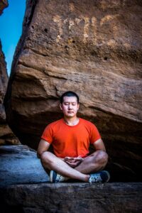 stressed woman working | burnout therapist in los angeles, ca | anxiety treatment in los angeles, ca | individual therapy in los angeles, ca | 90048 | 91502