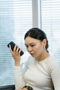 stressed woman working | burnout therapist in los angeles, ca | anxiety treatment in los angeles, ca | individual therapy in los angeles, ca | 90048 | 91502